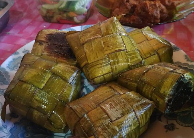 Ketupat Ketan (Porsi banyak)