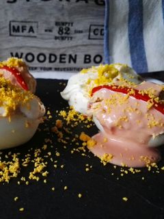 Una foto de Huevos rellenos variados