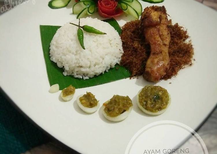 Ayam goreng laos sambal lado ijo