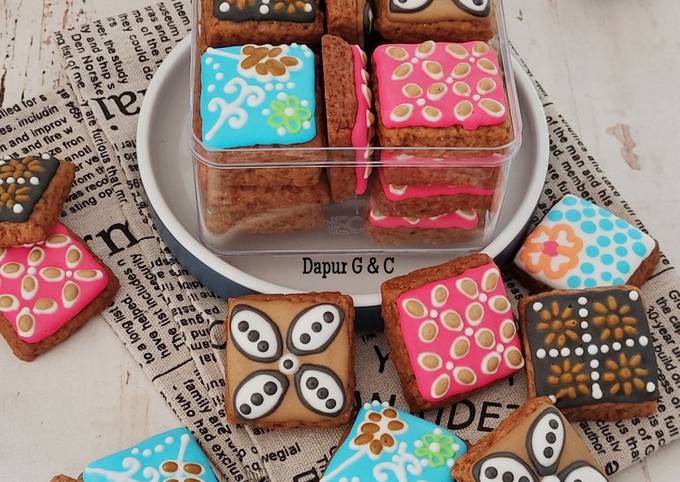 Gingerbread Batik cookies