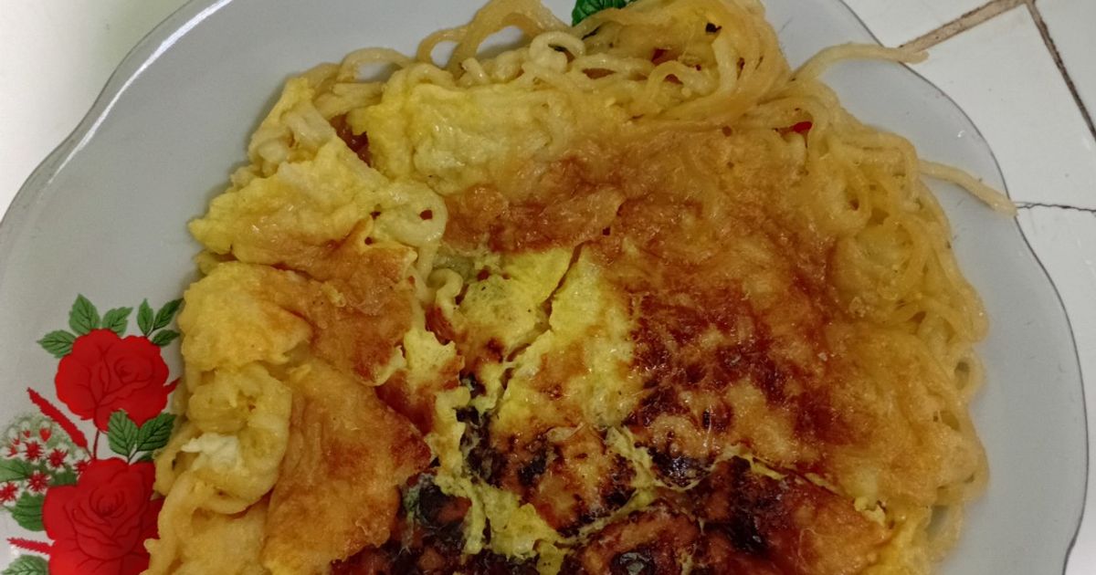 Martabak mie telor