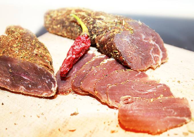 Вяленое мясо по-домашнему — рецепт с фото пошагово