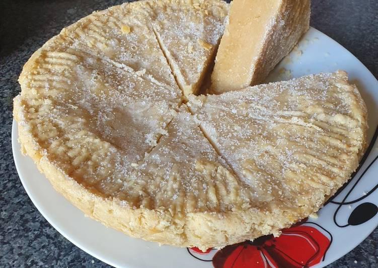 Simple Way to Make Any-night-of-the-week Butter Shortbread Biscuits