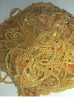 Una foto de Espaguettis salteados🧀