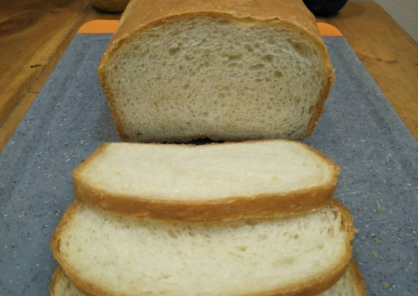 197. American Sandwich Bread (Eggless)