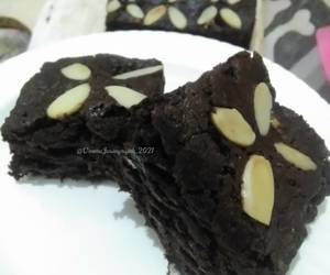 Siap Saji Brownies Pisang Ala Warteg