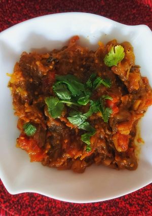 बैंगन का भरता (Baingan ka bharta recipe in Hindi) रेसिपी मुख्य फोटो