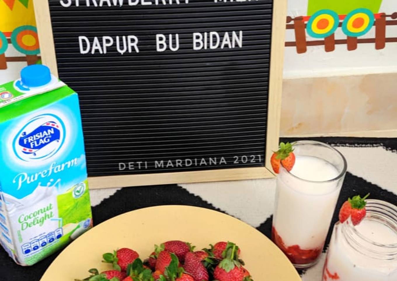Korean Ice Strawberry Milk