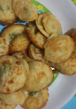 Foto resep Baklor (martabak telor) jajanan sekolah