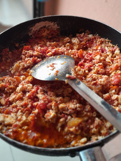 A picture of Egg Sauce.