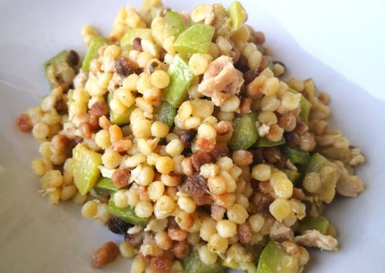 Fregola tonno e zucchine