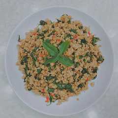 A picture of Thai Basil Chicken / Pork.