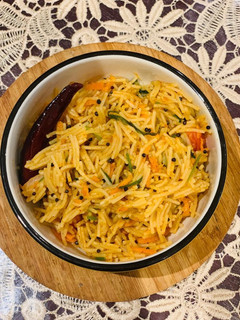 A picture of Tomato Vermicelli Upma.