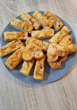 Une photo de Petites bouchées lardons et gruyère
