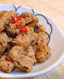 Gà viên chay kho tiêu