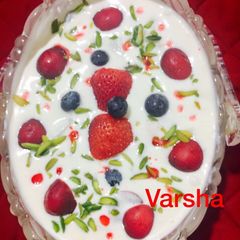 A picture of Fruits cream.