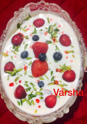 A picture of Fruits cream.
