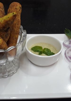 A picture of Moong Dal Fritters.