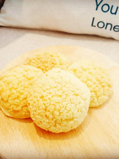 脆皮菠蘿泡芙 的食譜成品照片