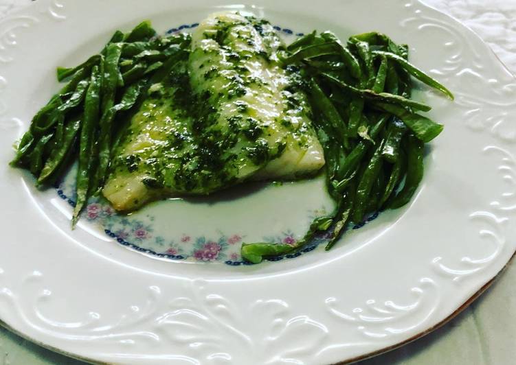 Bacalao a la plancha con judía verde al vapor en Lékué