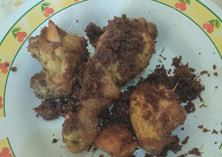 Resep Ayam goreng laos oleh Huda Alkaff - Cookpad