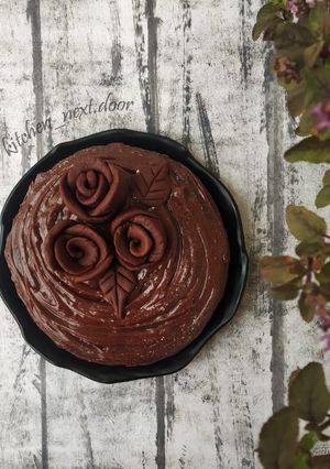 A picture of No Oven Decadent Chocolate Cake.