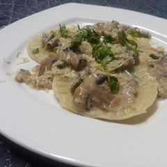 A picture of Mushroom Ravioli.