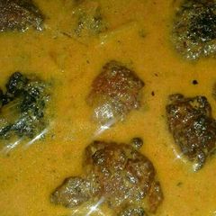 A picture of Aloo or paneer ke kofte.