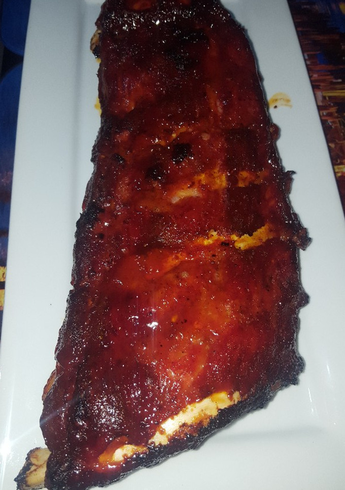 Una foto de Costillas adobadas al horno con salsa de kétchup y miel