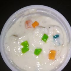 A picture of Tutti frutti Shrikhand.