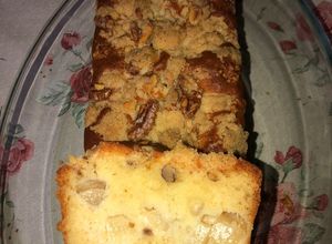 Una foto de Súper budín de pera, con crumble 🍐
