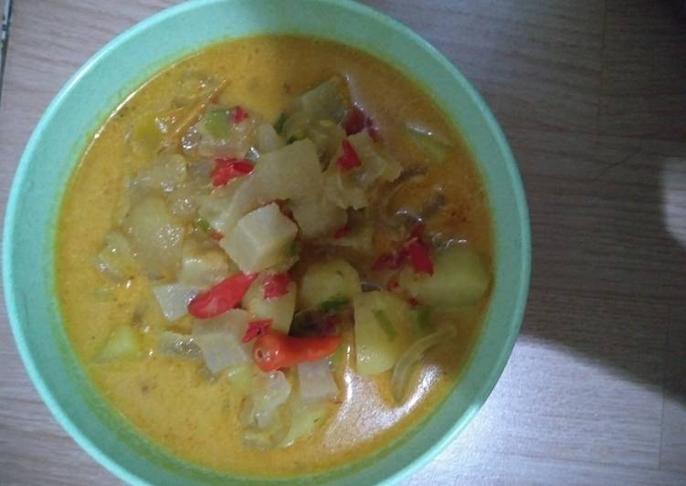 Gulai tunjang duplikat(gulai kikil) ala anak kosan😀