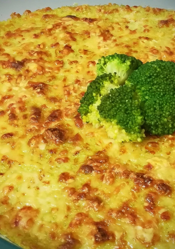 Una foto de Puré de brócoli gratinado
