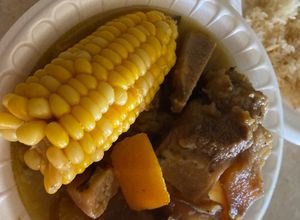 Una foto de Sancocho dominicano