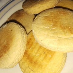 A picture of Simple cinnamon cookies.