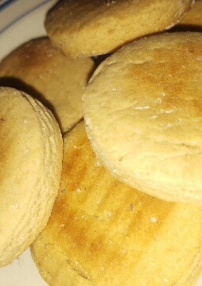 A picture of Simple cinnamon cookies.