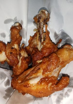 รูปของ ไก่ทอดคลุกปาปริก้า | Fried Chicken Drumsticks with Paprika