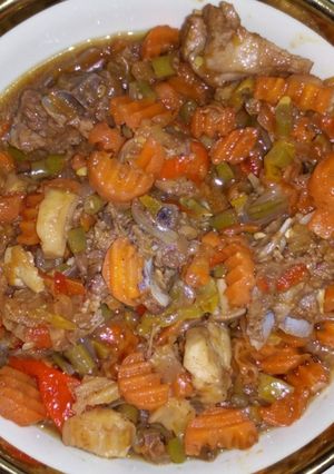 A picture of Beef Stir-Fry with Veggies 🥕🫛.