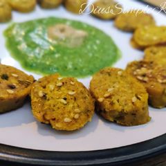 A picture of Oats Dudhi Muthia.