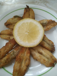 Una foto de Boquerones al limón