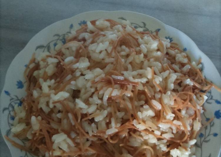 الأرز بالشعيريه