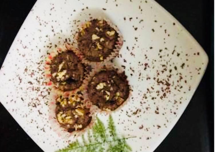 Recipe of Speedy Chocolate walnut eggless muffins