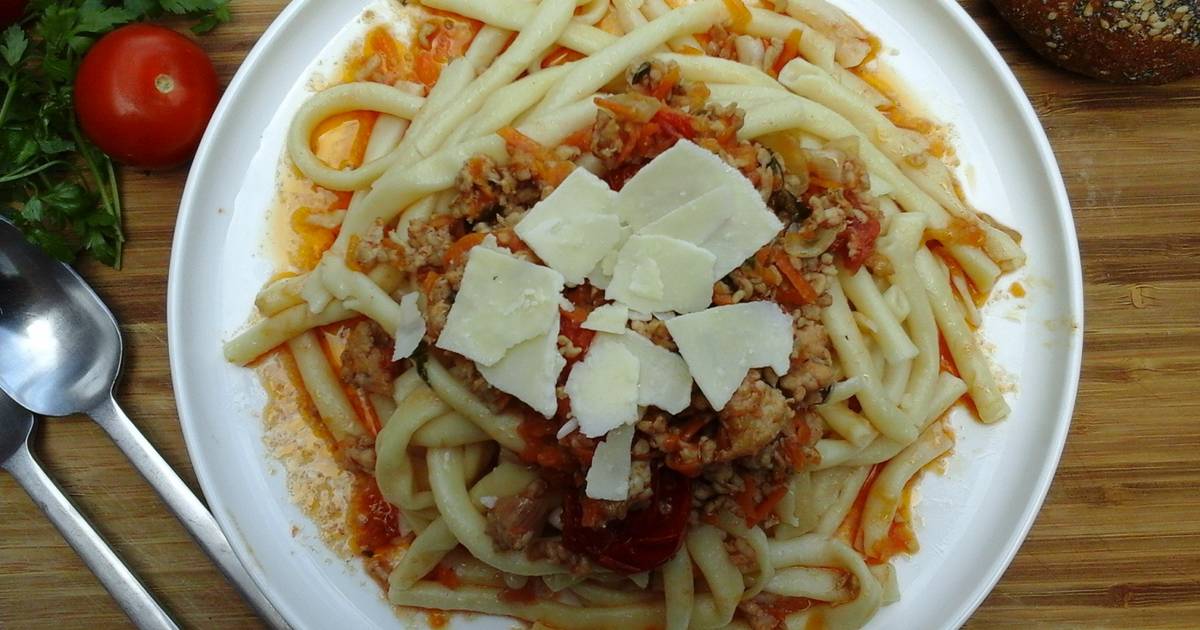 Chicken Bolognese Recipe Recipe by Foodzesty Cookpad