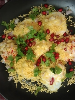પાપડી ચાટ (Papdi Chaat Recipe In Gujarati) રેસીપી મુખ્ય ફોટો