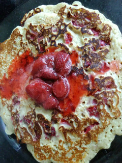 A picture of Strawberry pancake.