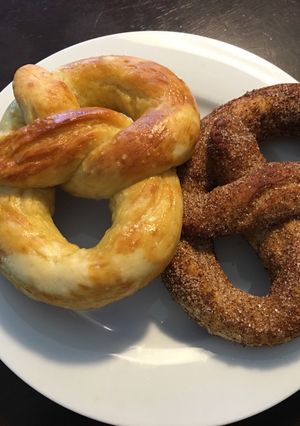 Una foto de Pretzels suaves🥨 🥨