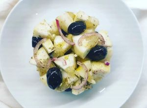 Foto di Insalata di cedro e olive nere