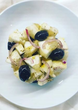 Foto di Insalata di cedro e olive nere