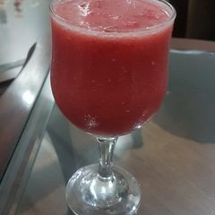 A picture of Watermalon lime slushie.