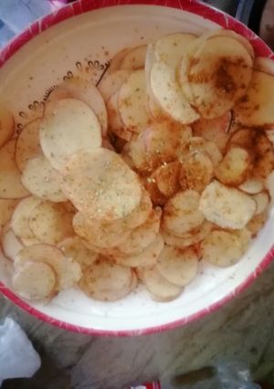 A picture of Chatpati  allu ke chips.